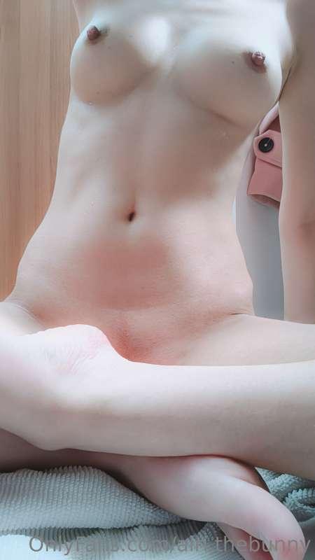 airi.thebunny image #0