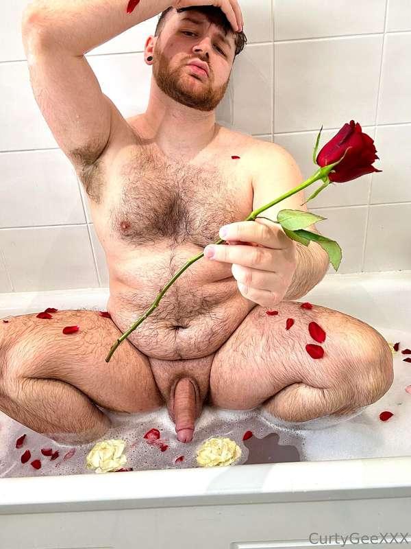 Be mine? 🌹 