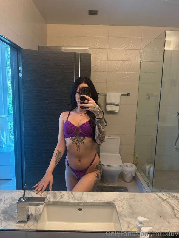 do you like this color on me?