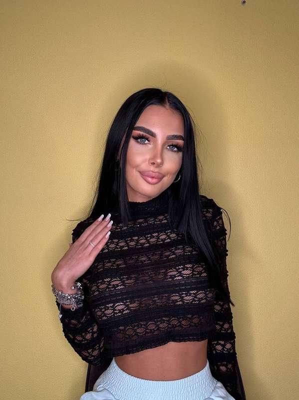 do you like me?🥰