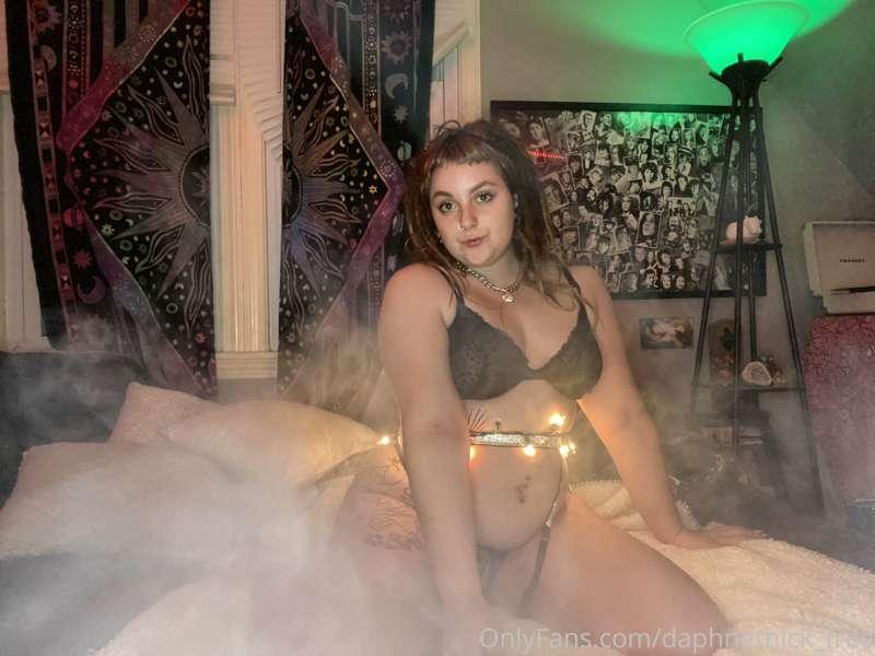 my bf decided his vape was a smoke machine for my photos 🤦‍♀..