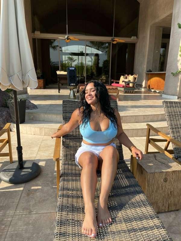 lounging 🤭