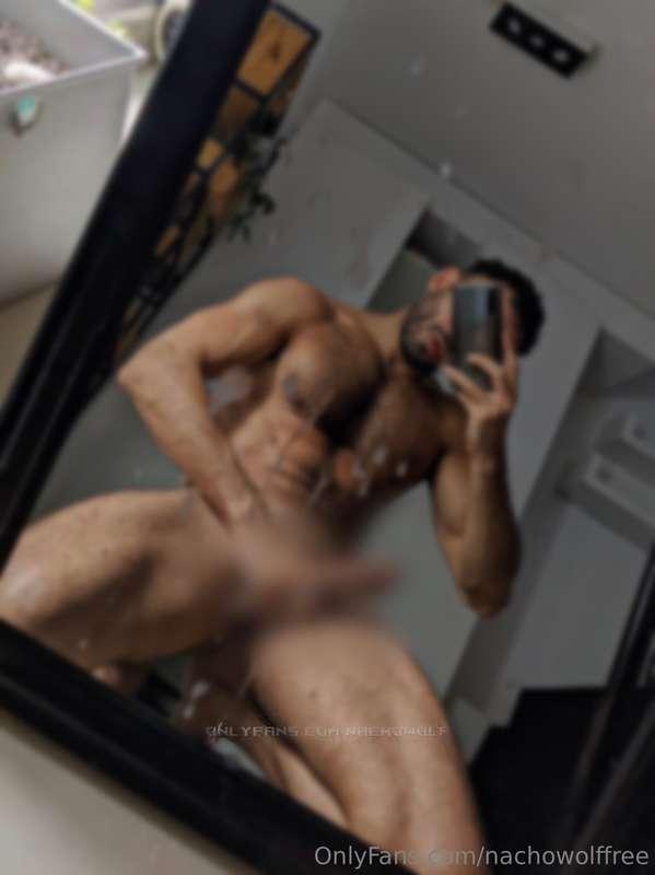 If you like cum then watch this video cause there's a lot of..