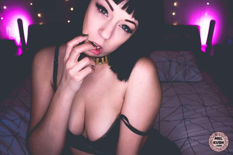 Waiting for you 💜@melodykush💜   onlyfans.com/melodykush