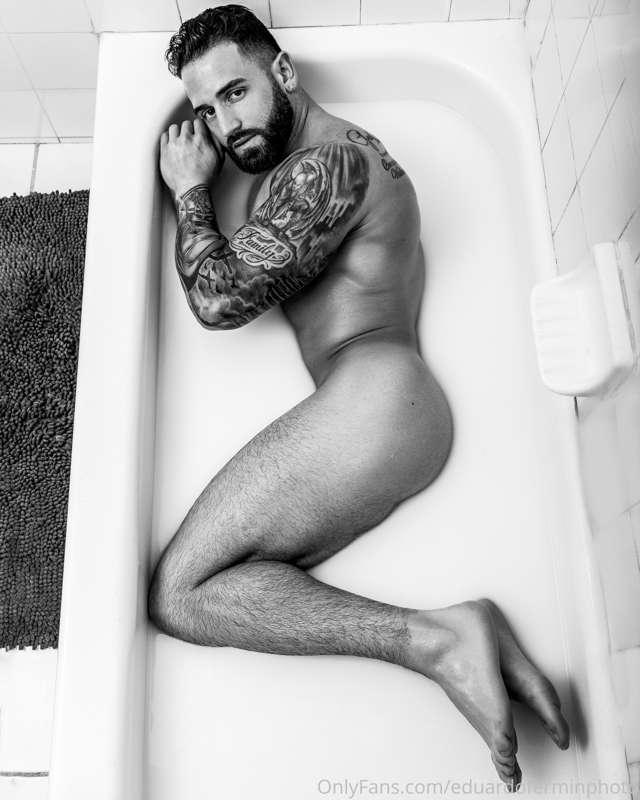 @scaybay39 be @eduardoferminphoto