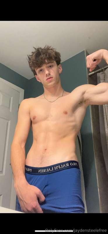 Worship these muscles.