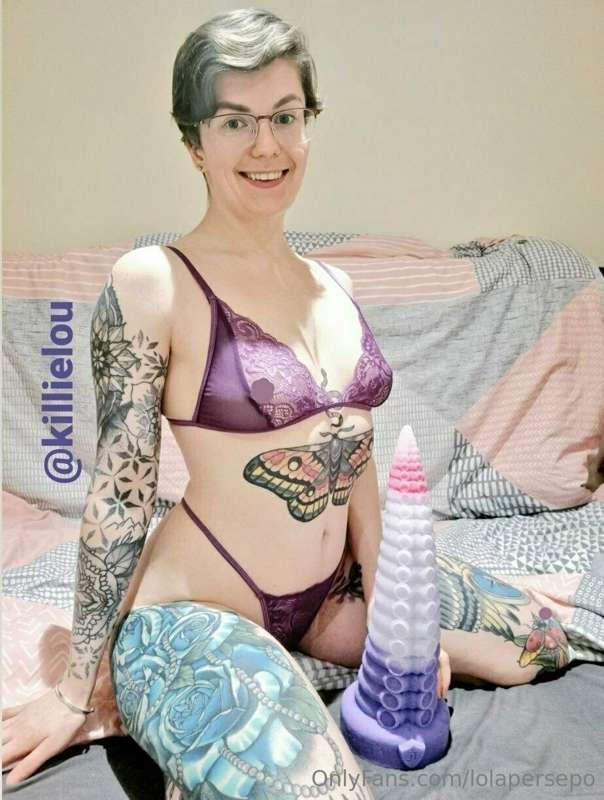 # She's a size queen!  😈
@killielou 👈 𝐅𝐑𝐄𝐄 🍑
@killielou 👈  𝐅..