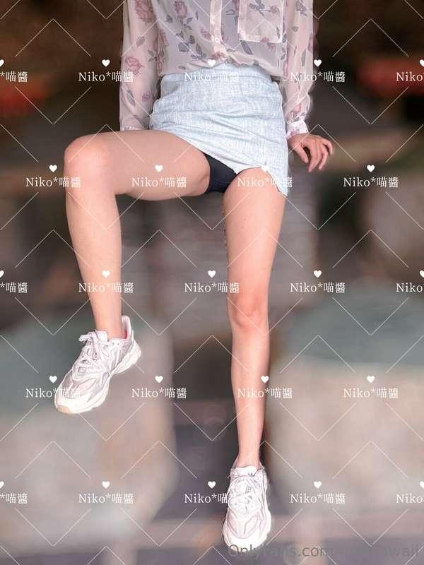 今天老公帶喵醬出門放風了😆 想讓喵醬放戶外❤️❤️的影片嗎？  今日打賞給喵醬並私訊就送最後一張無碼照唷！