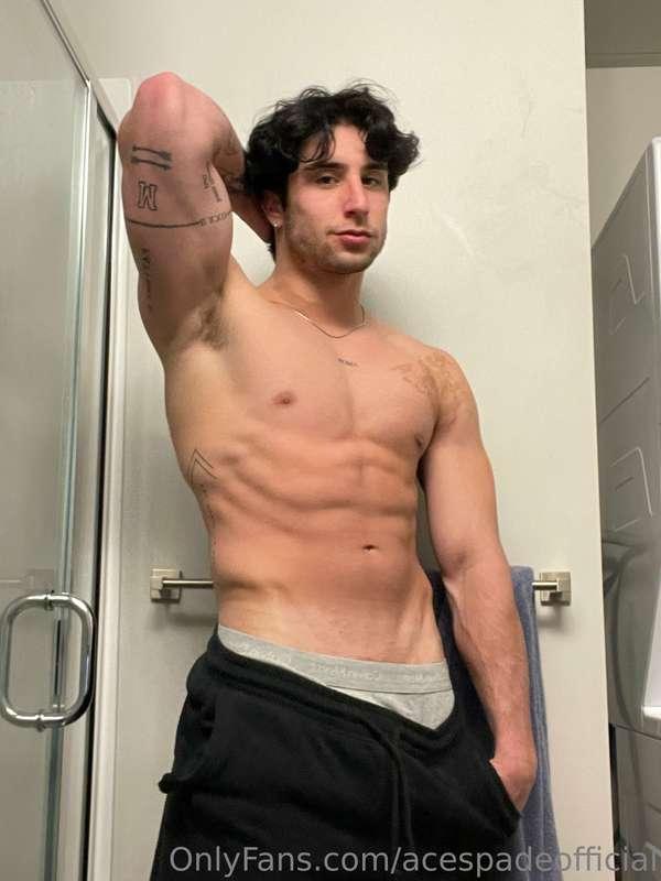 acespadeofficial main image
