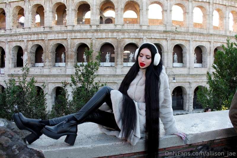 allison_jae image #1