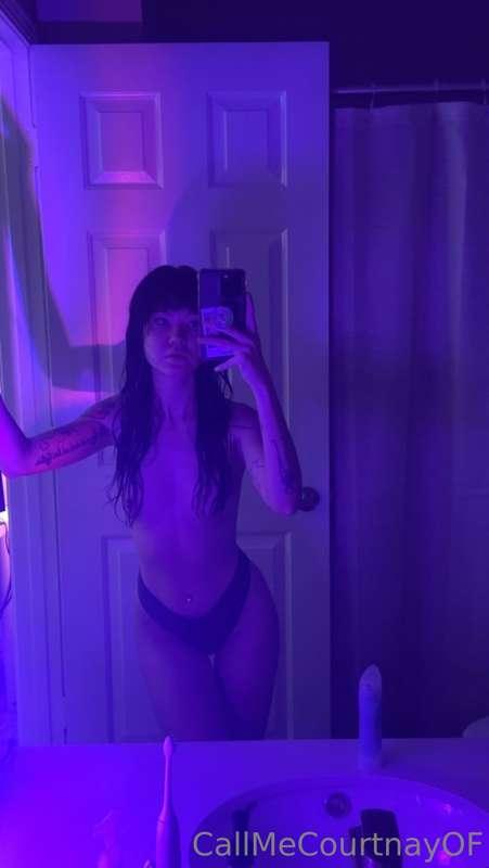 callmecourtnay image #0