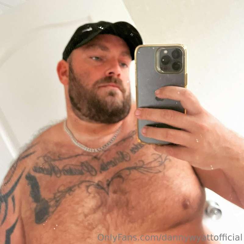 dannywyattofficial image #15