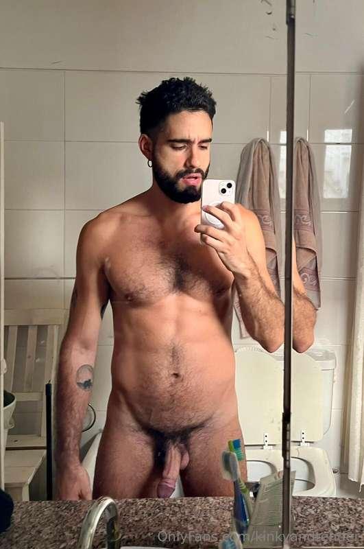 kinkyandtender image #0