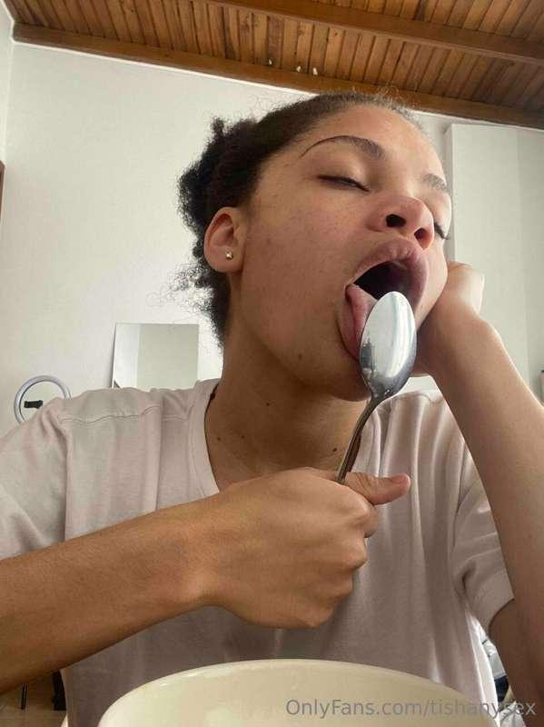 What if the spoon was your cock?
