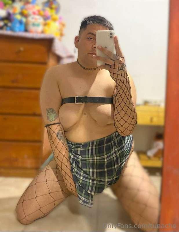 🔥FREE SUSCRIPTION🔥Hey beauties❤️I'm Brian, a 26-year-old Arg..