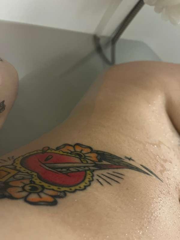J’ai comme l’impression que ça va être votre tattoo préféré ..