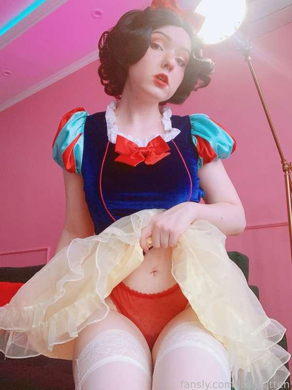 lilslvkitten image #3
