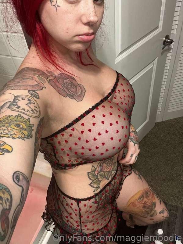 should I wear this to cum see u? 😜