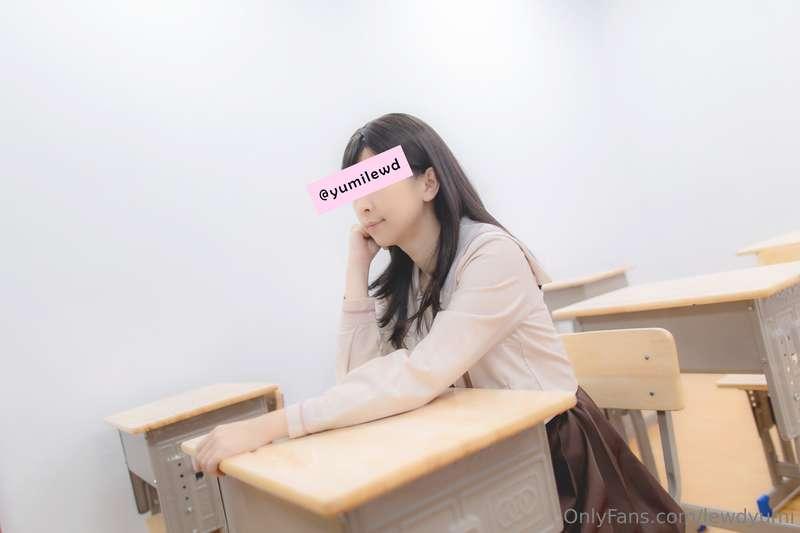 lewdyumi image #0