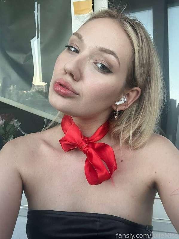 juliemiss image #0