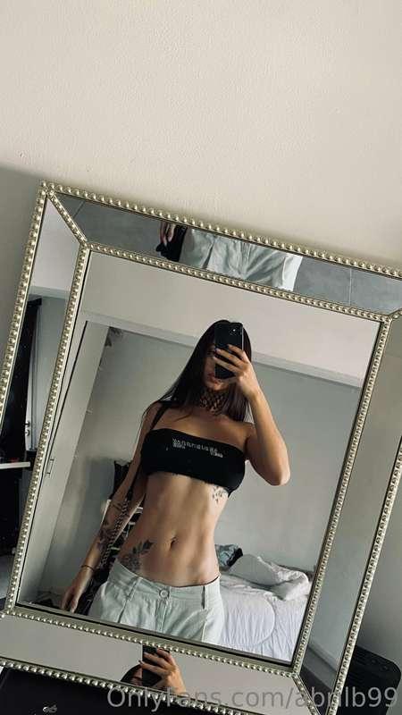 😈
