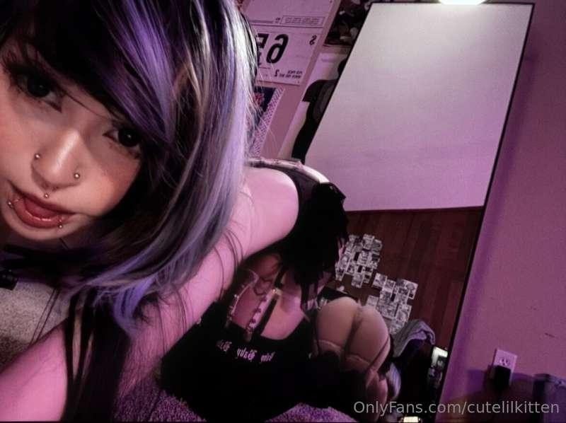 just being a cute lil tease, and u love it ;3