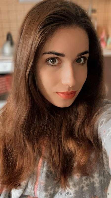 💋The most beautiful thing about a man is his eyes. Because t..