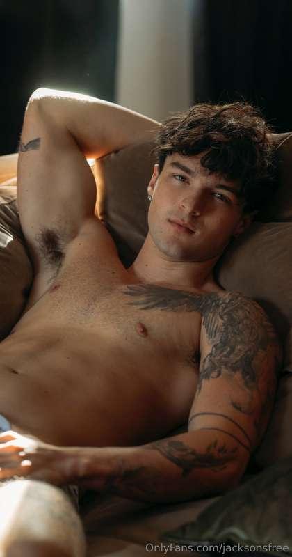 do yourself a favor, subscribe to my VIP page ☺️over 500+ nu..