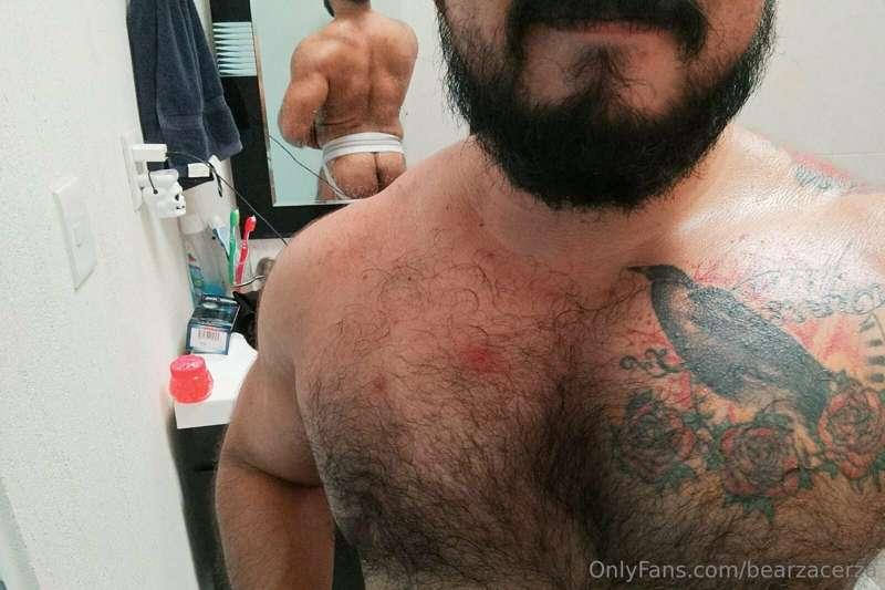 Hoy me iré al trabajo en jock 🤤