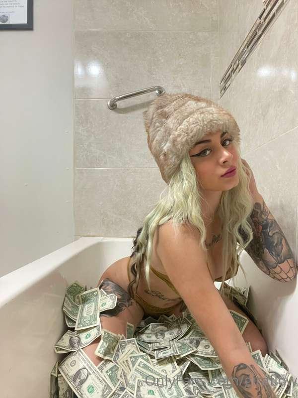 Me gusta tanto la vida de stripper 😳❤️