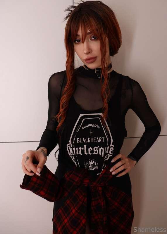 I may not be a real redhead, but the attitude? 100% authenti..