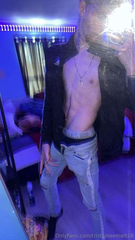 tristanleemart18 image #1