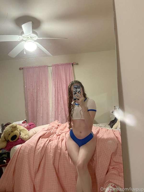 :p hi