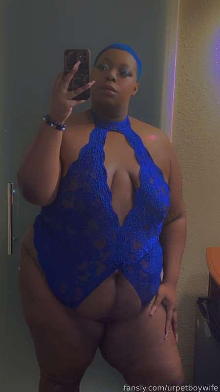 urpetboywife image #3