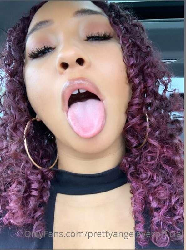 I’ll catch it 👅