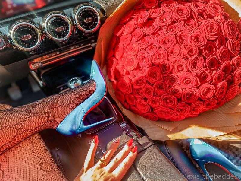 I love roses 🌹, expensive shoes and luxury cars!