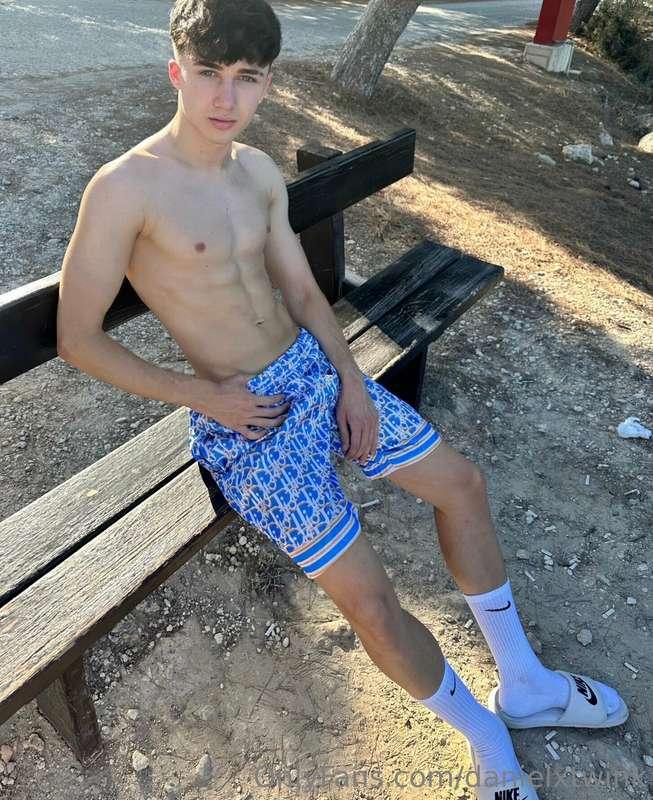 danielxtwink image #0