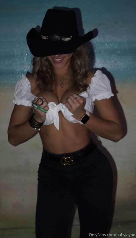 giddy up 🐎