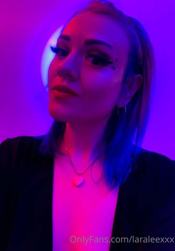 Moon babe 🐺🌙
Who is ready for a bunch of Lupercalia themed p..