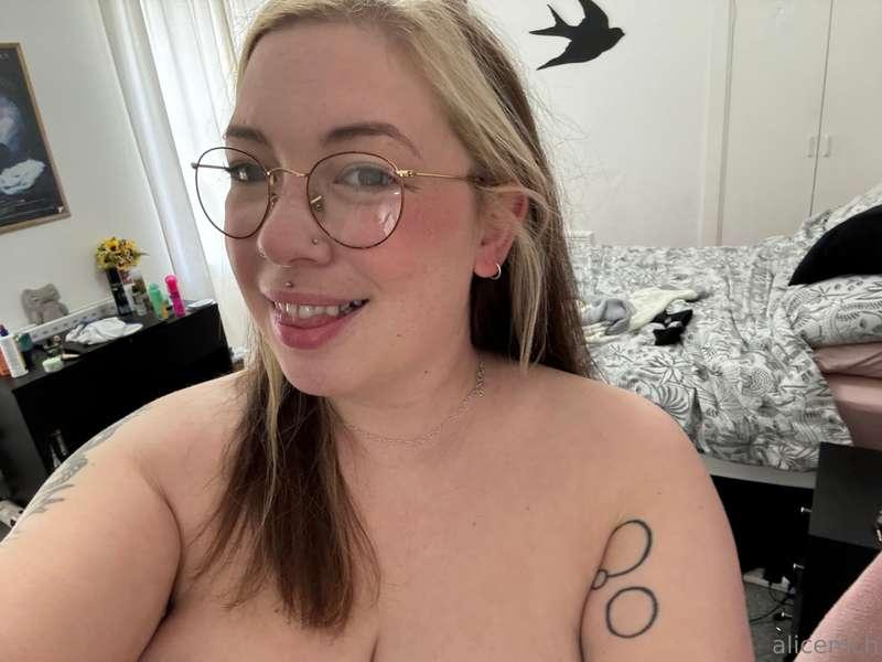 What's everyone up to? 🥰