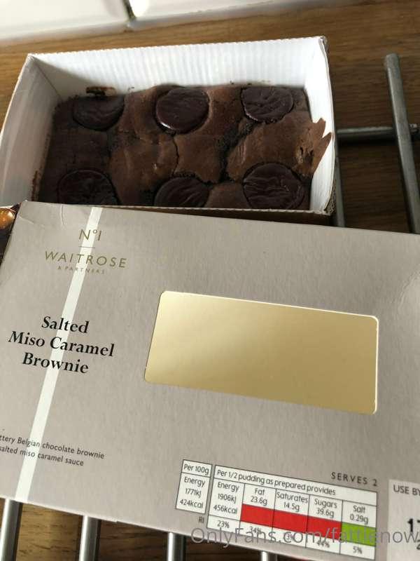 Desert for after lunch, ate the whole thing. Obviously 🙄