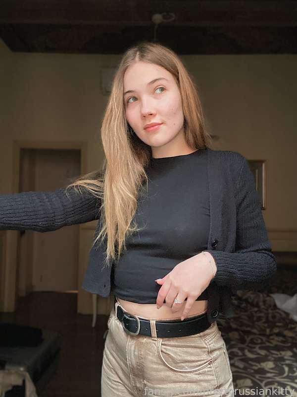 prettyrussiankitty image #0