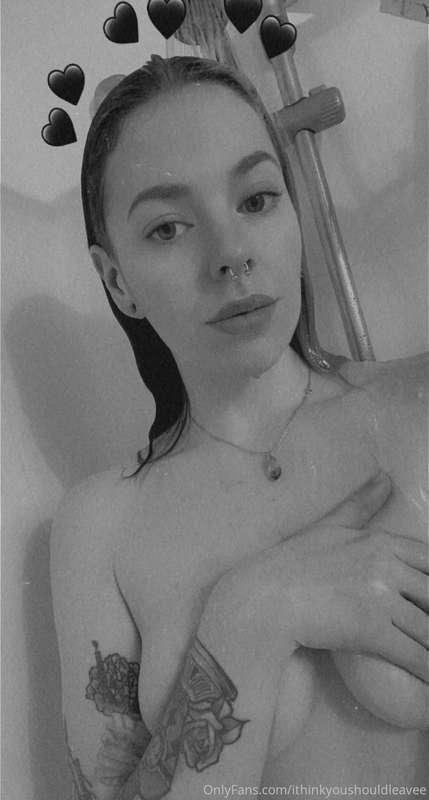 Wet Wednesdays and I’m not just talking about the shower 😉💦