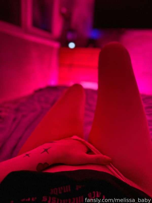 ~ let’s cuddle? ^_^

#18 #petite #loli #young #amateur #egirl #alt #cutegirl #cute #gamergirl #teen #legs #hips #panties #tattooed #skinny