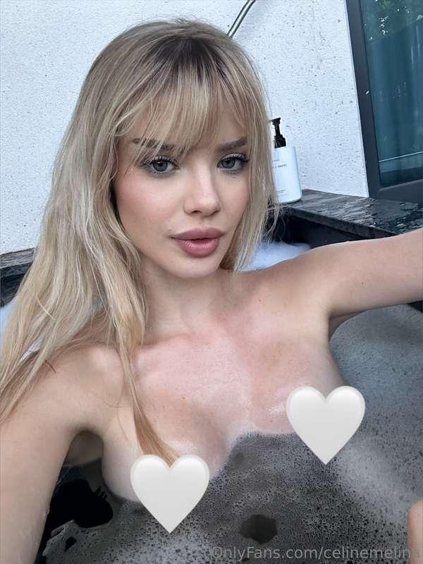 New Jacuzzi nudes 💦😏🥵🥵