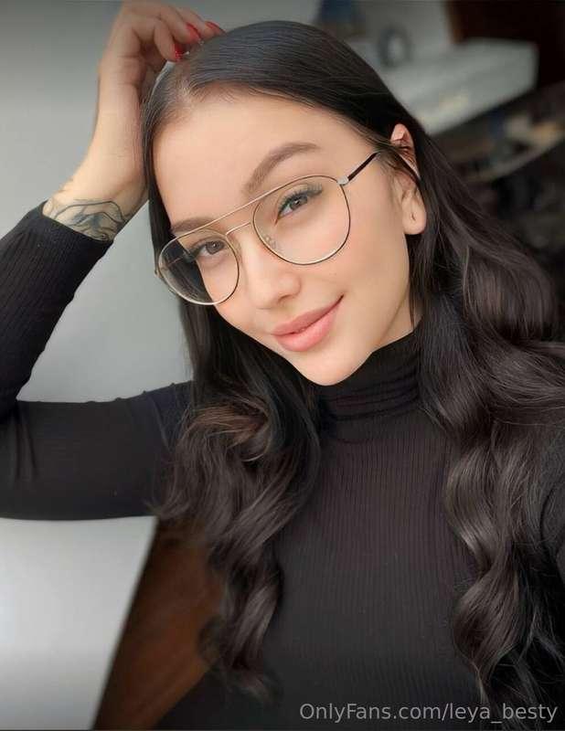 𝐅𝐑𝐄𝐄 𝐒𝐔𝐁👉@thornesharlotte🙈🔞
Crazy beauty @thornesharlotte😻 D..