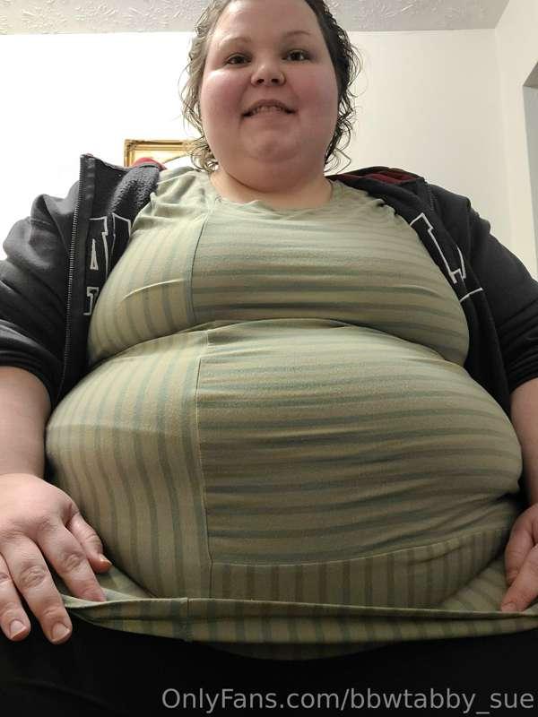 Big belly😈🥵🐷
