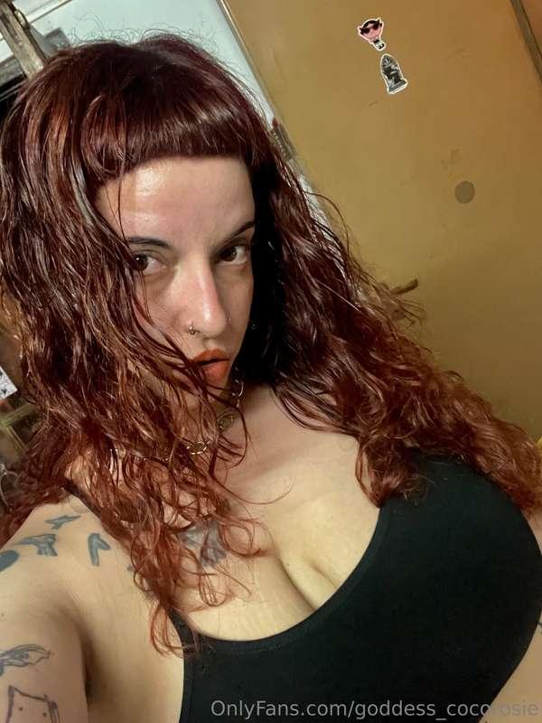 Just took a shower, feeling so fresh 💦🥰