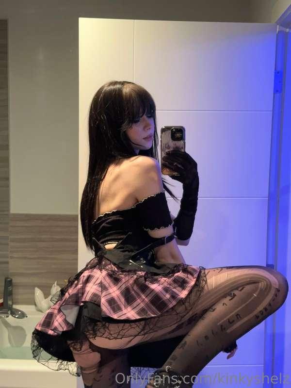 Let me sit on you plz