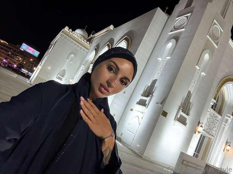 When there is nothing to wear, but the closet is already bur..